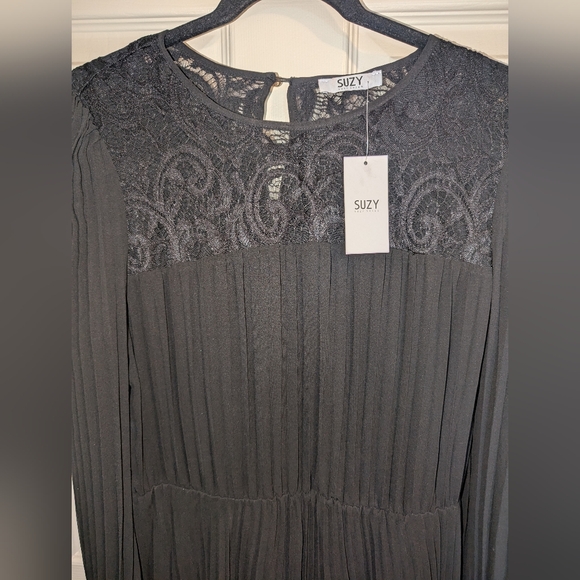 Suzy Shier Black Dress - Picture 3 of 4